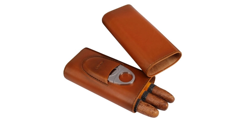 Amancy 3 Finger Leather Cigar Case